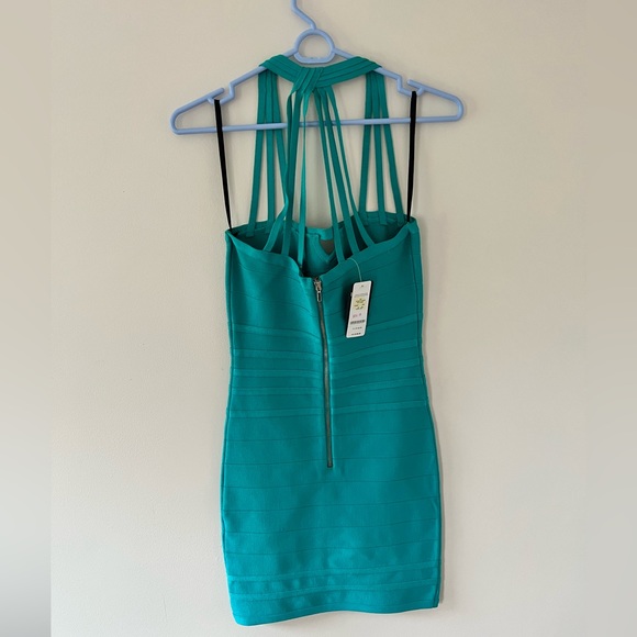 Bodycon BEBE dress - Picture 2 of 9